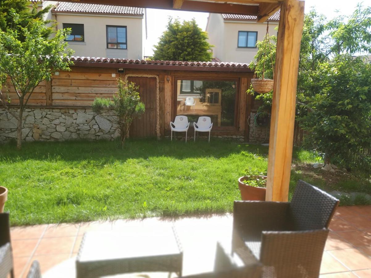 Casa Loureal Ribeira Sacra โอว์เรนเซ ภายนอก รูปภาพ